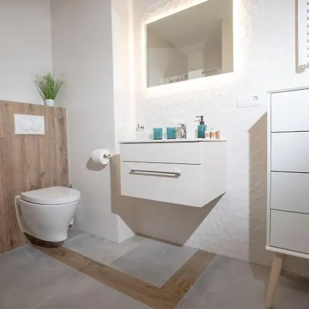 Klifowa 21 Apartment *